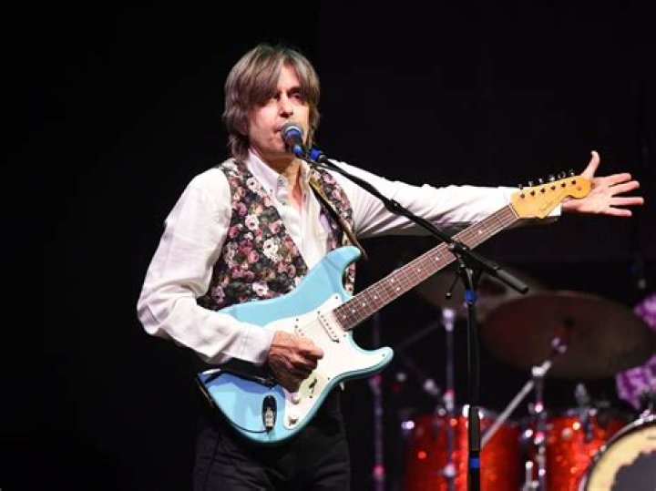 Discover The Untold Story Behind "Eric Johnson Wife Guitarist"