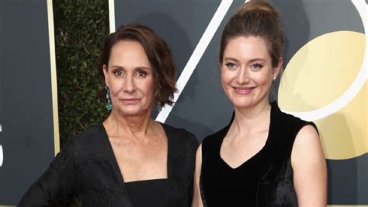 How Old Is Laurie Jennings? Laurie Jennings Husband Age and Twins Salary Details