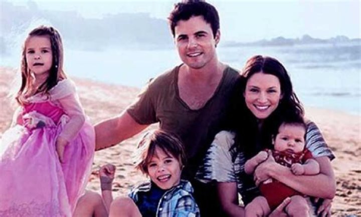 Know More About Chyler Leigh And Her Family